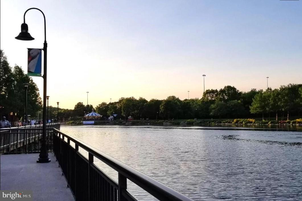 9701 Fields Road, Unit 1505 Gaithersburg, MD 20878 - Photo 26 of 29