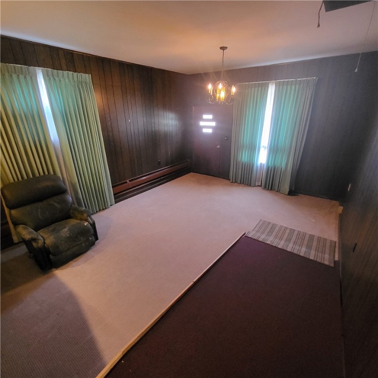 800 Division Street Charleston, IL 61920 - Photo 8 of 23 Family Room