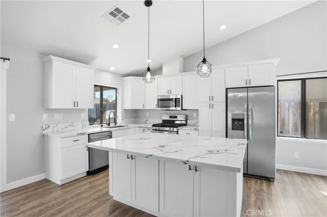 $585,000 | 29826 Avenida De Cortez, Menifee, CA 92586