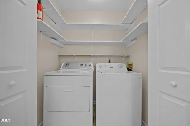 $245,000 | 121 Westview Drive, Unit 16, Carrboro, NC 27510