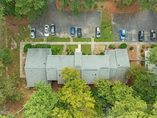 $245,000 | 121 Westview Drive, Unit 16, Carrboro, NC 27510