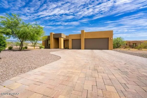 $939,900 | 8882 East Placita Rio De Vidrio, Tucson, AZ 85749