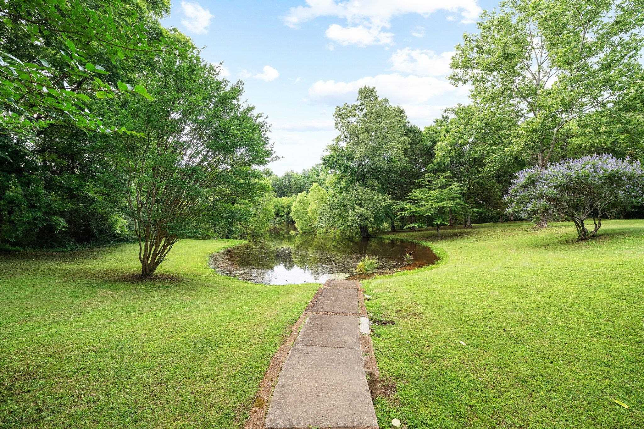6500 State Line Road Memphis, TN 38141 - Photo 26 of 40 Part of the pond is on this property.