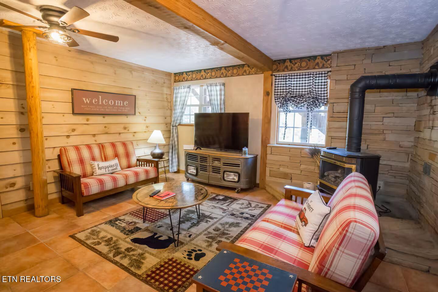 676 Rocky Flats Road Cosby, TN 37722 - Photo 18 of 35 Recreation Room