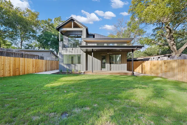 $8,000 | 407 El Paso Street, Austin, TX 78704