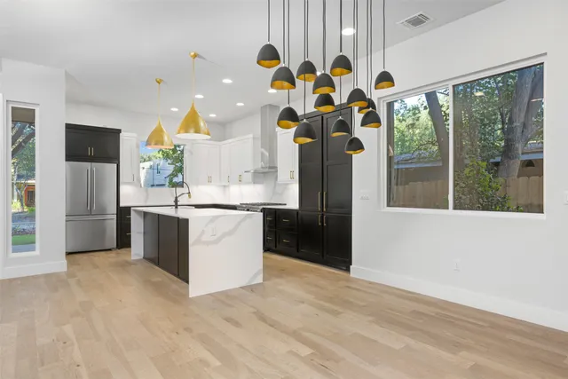 $8,000 | 407 El Paso Street, Austin, TX 78704