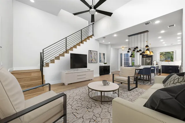 $8,000 | 407 El Paso Street, Austin, TX 78704