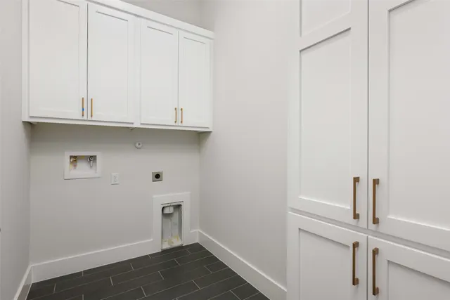 $8,000 | 407 El Paso Street, Austin, TX 78704