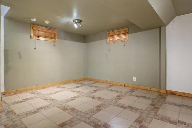 $189,900 | 2009 Winters Drive, Loves Park, IL 61111