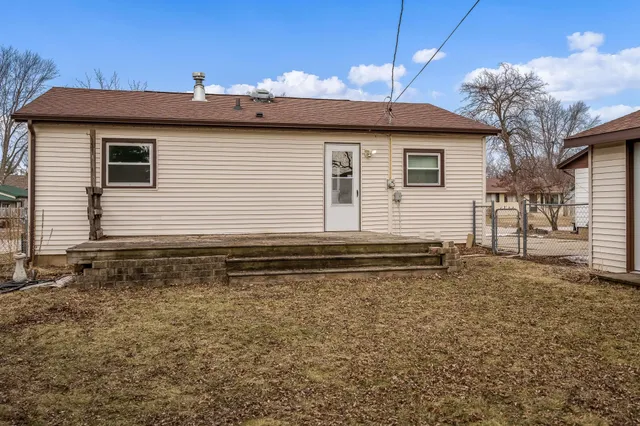 $189,900 | 2009 Winters Drive, Loves Park, IL 61111