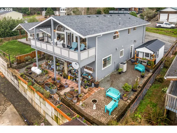 $625,000 | 1213 Acacia Avenue, Garibaldi, OR 97118