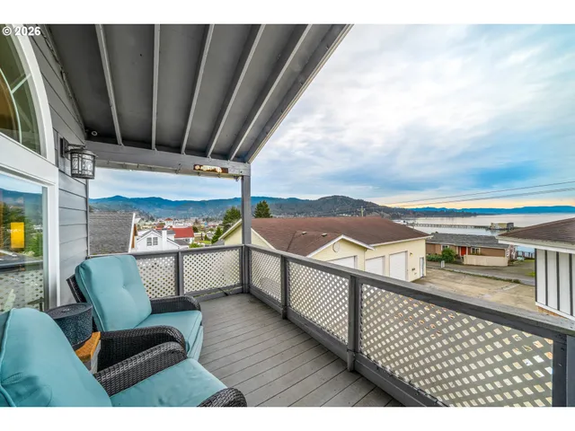 $665,000 | 1213 Acacia Avenue, Garibaldi, OR 97118