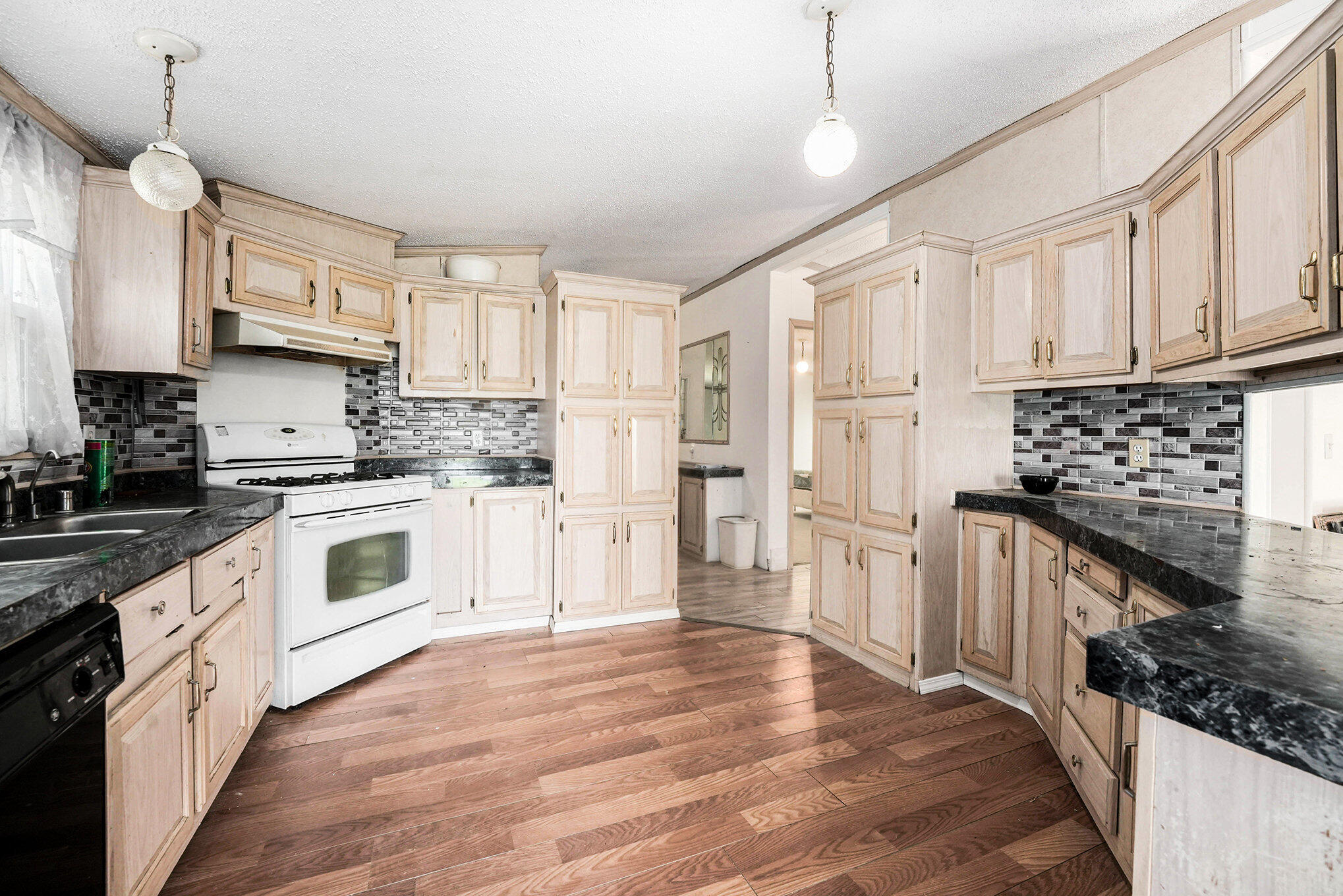 11145 West County Line Road Carson City, MI 48811 - Photo 12 of 26 012_photo_jul_01_2025_10_08_28_am_30