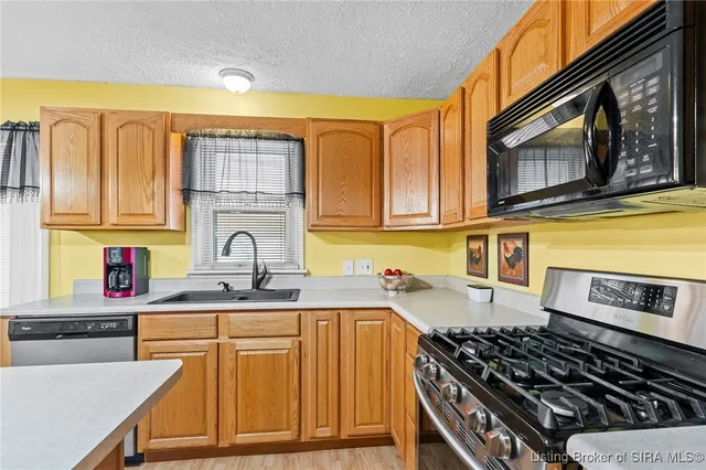 $259,900 | 1112 Washington Avenue, Seymour, IN 47274