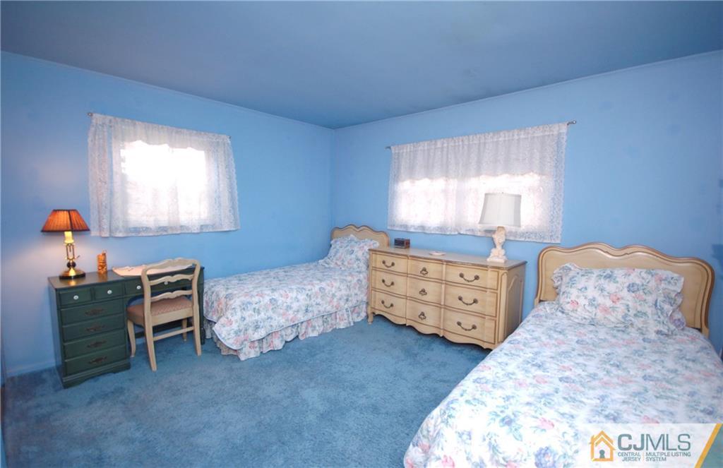 26 Perry Road Edison, NJ 08817 - Photo 9 of 15 Gallery Image 9