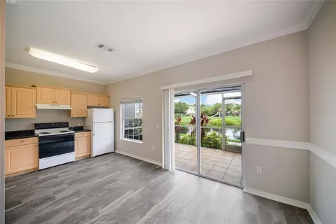 $250,000 | 7633 Plantation Circle, Unit 7633, University Park, FL 34201