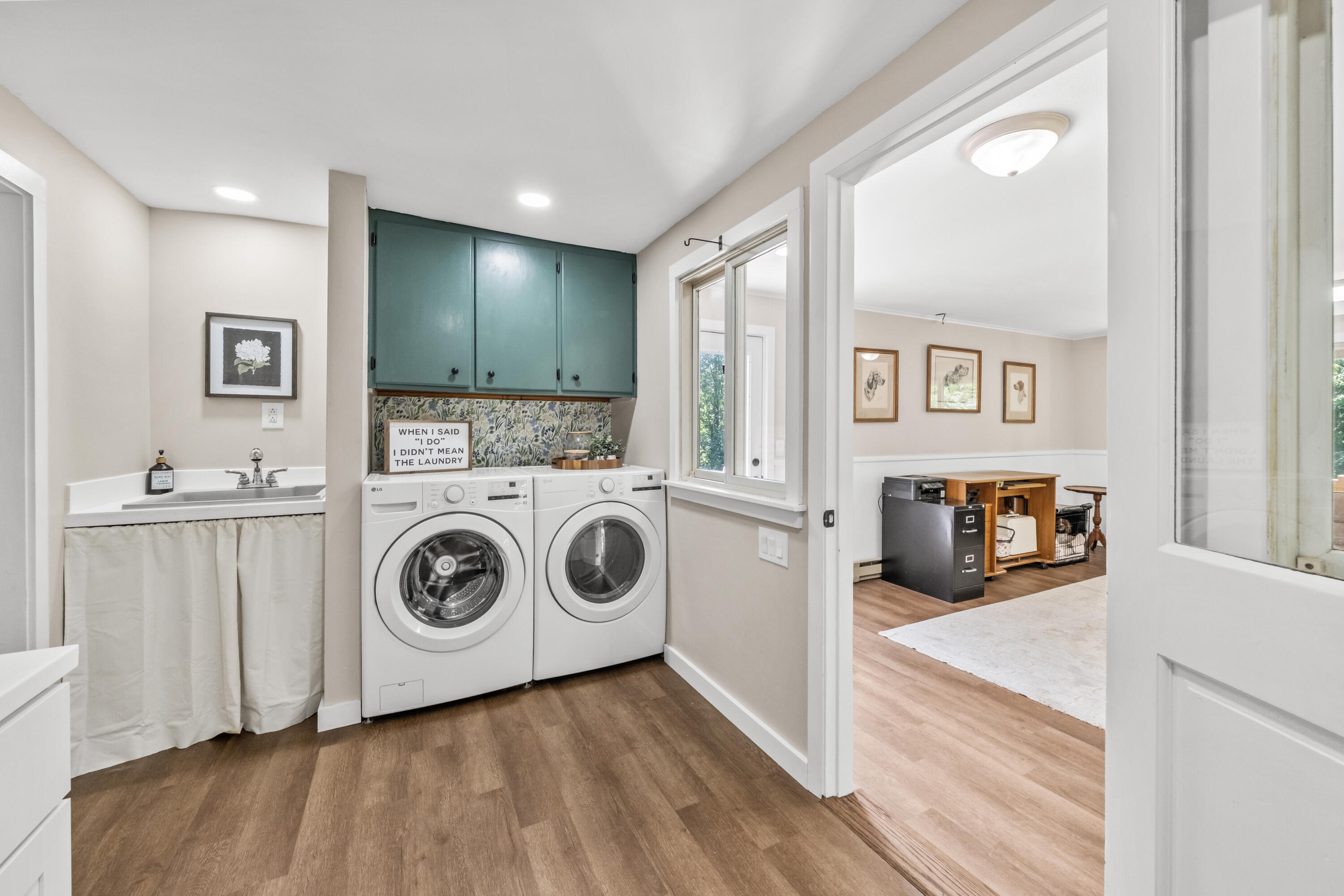 314 Clary Hill Road Warren, ME 04864 - Photo 36 of 75 laundry center