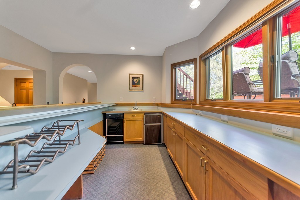 173 Southampton Road Holyoke, MA 01040 - Photo 25 of 30