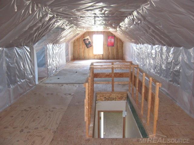 8595 Gibbons Road Jeddo, MI 48032 - Photo 19 of 43 31240761-18.JPG