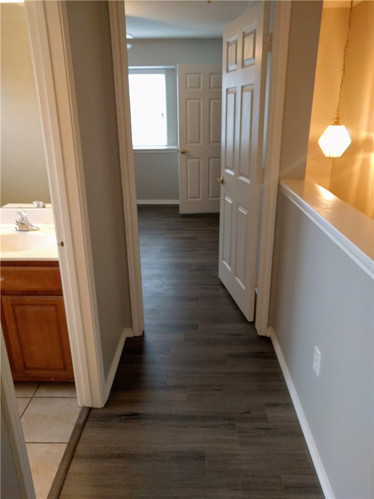 1121 Terry Drive, Unit B Austin, TX 78721 - Photo 10 of 26