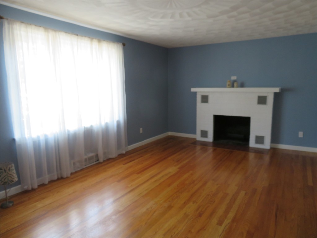 111 Hooper Road Endwell, NY 13760 - Photo 3 of 30 Gallery Image 3