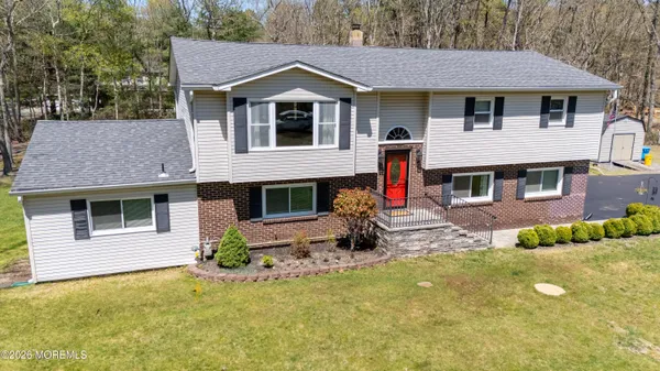 $774,000 | 600 Oakwood Avenue, Jackson, NJ 08527