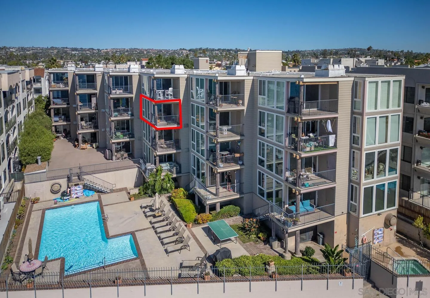 1221 Parker Place, Unit 15 San Diego, CA 92109 - Photo 3 of 62 Gallery Image 3