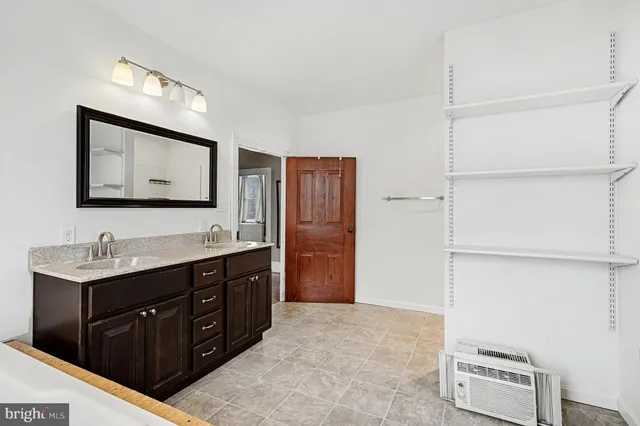 $200,000 | 126 East Market Street, Gratz, PA 17030