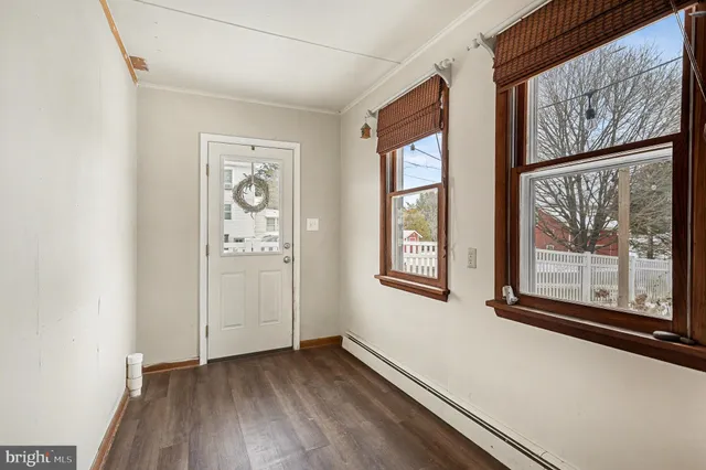 $200,000 | 126 East Market Street, Gratz, PA 17030