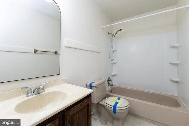 $2,700 | 5308 Macwood Drive, Woodbridge, VA 22193