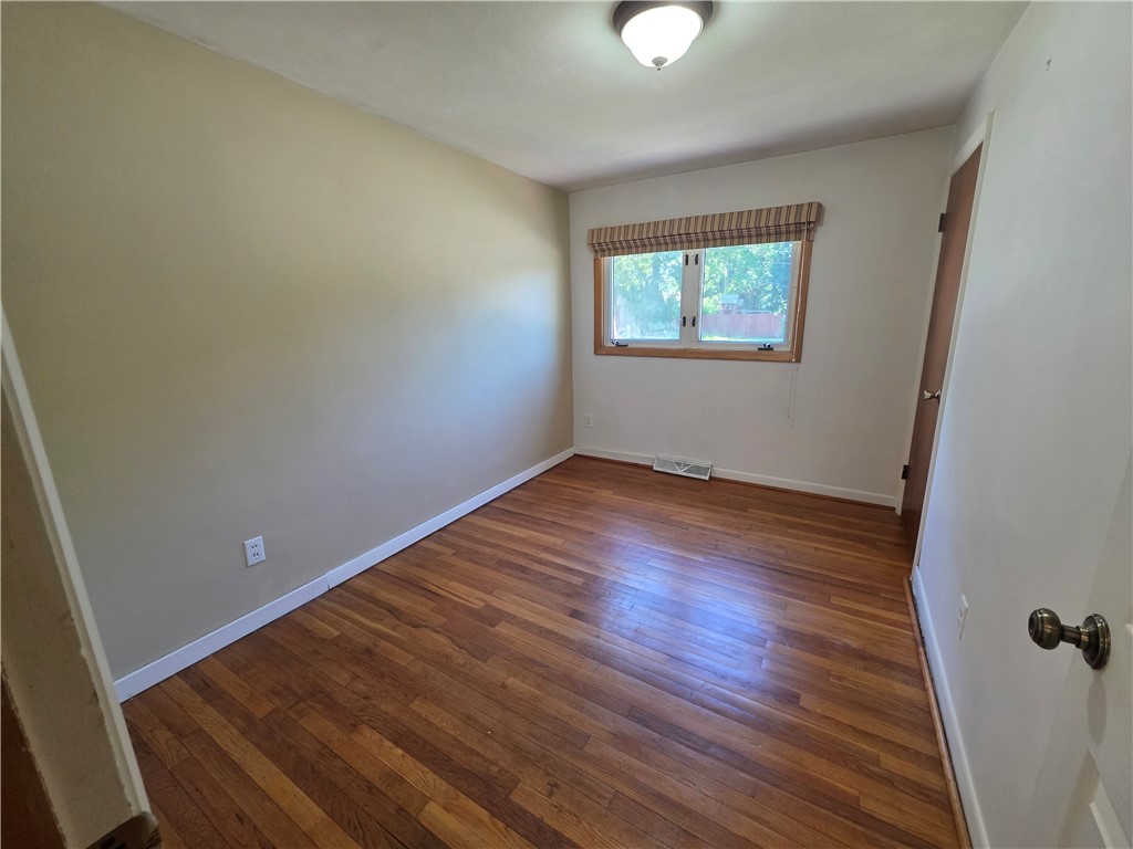 1 Hopkins Court Coventry, RI 02816 - Photo 27 of 38