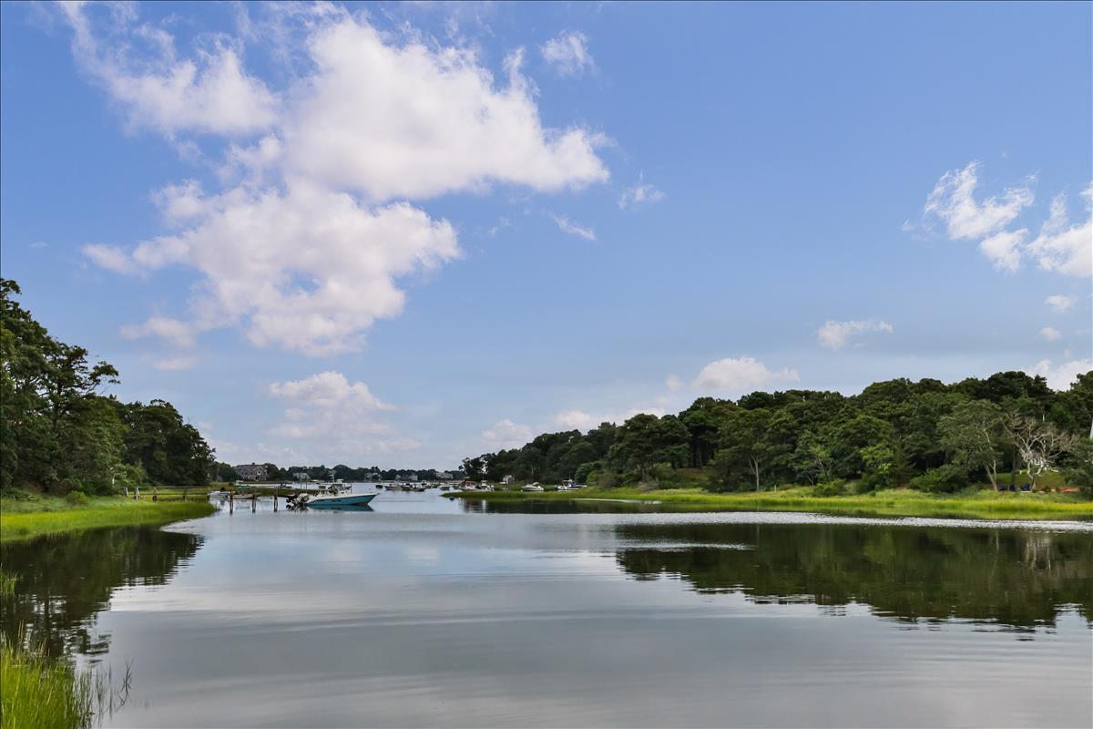 560 Orleans Road North Chatham, MA 02650 - Photo 4 of 39 560Orls-103