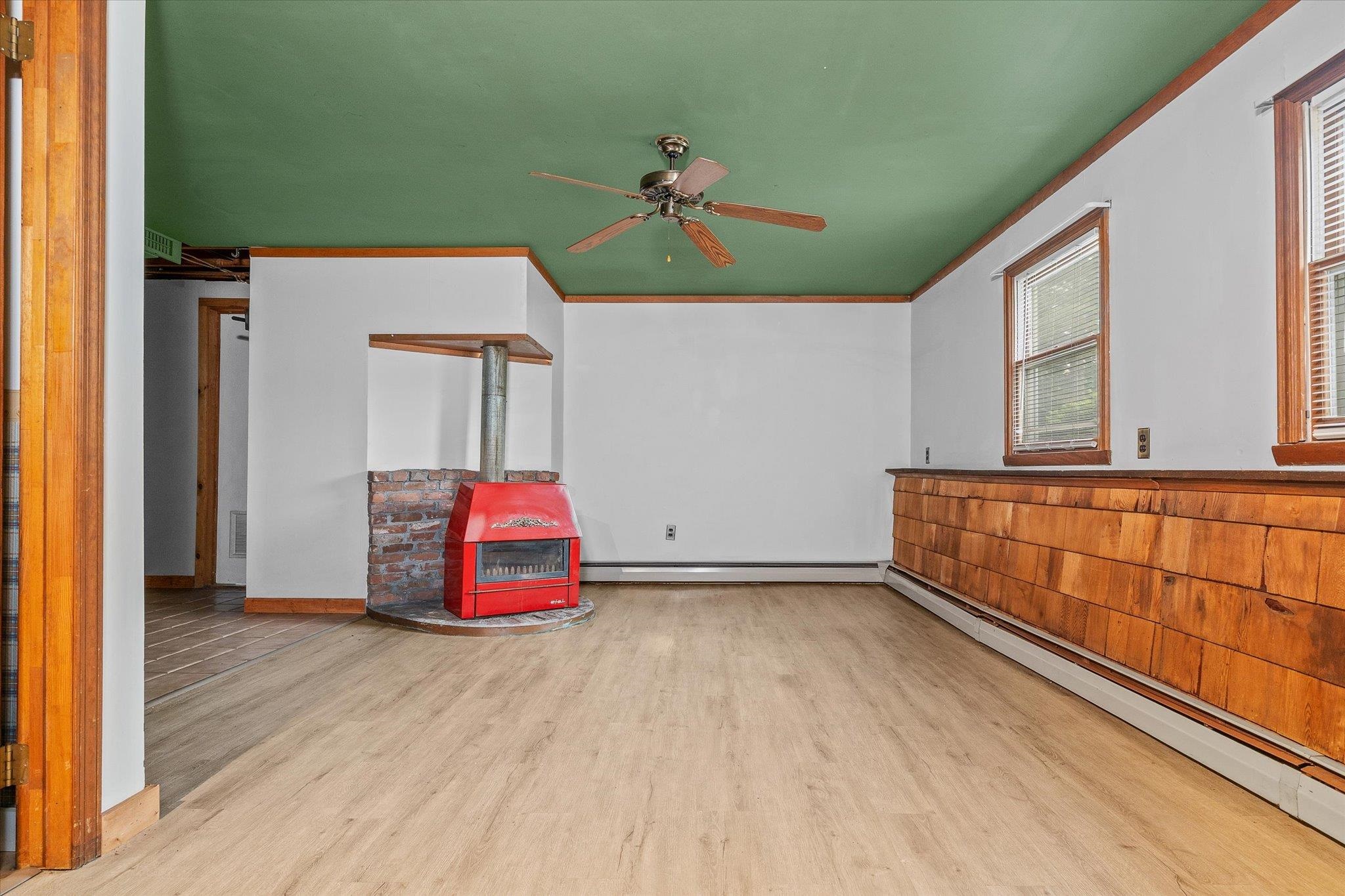 63 Lafayette Street Rutland, VT 05701 - Photo 24 of 32