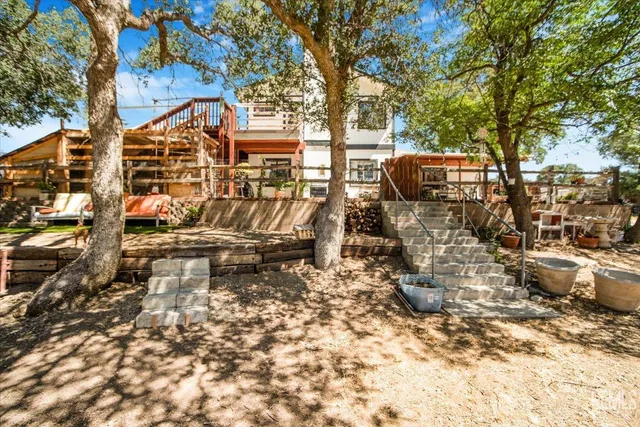 a view of outdoor space yard and patio