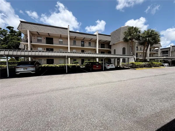 $150,000 | 8703 Bardmoor Boulevard, Unit 102, Seminole, FL 33777