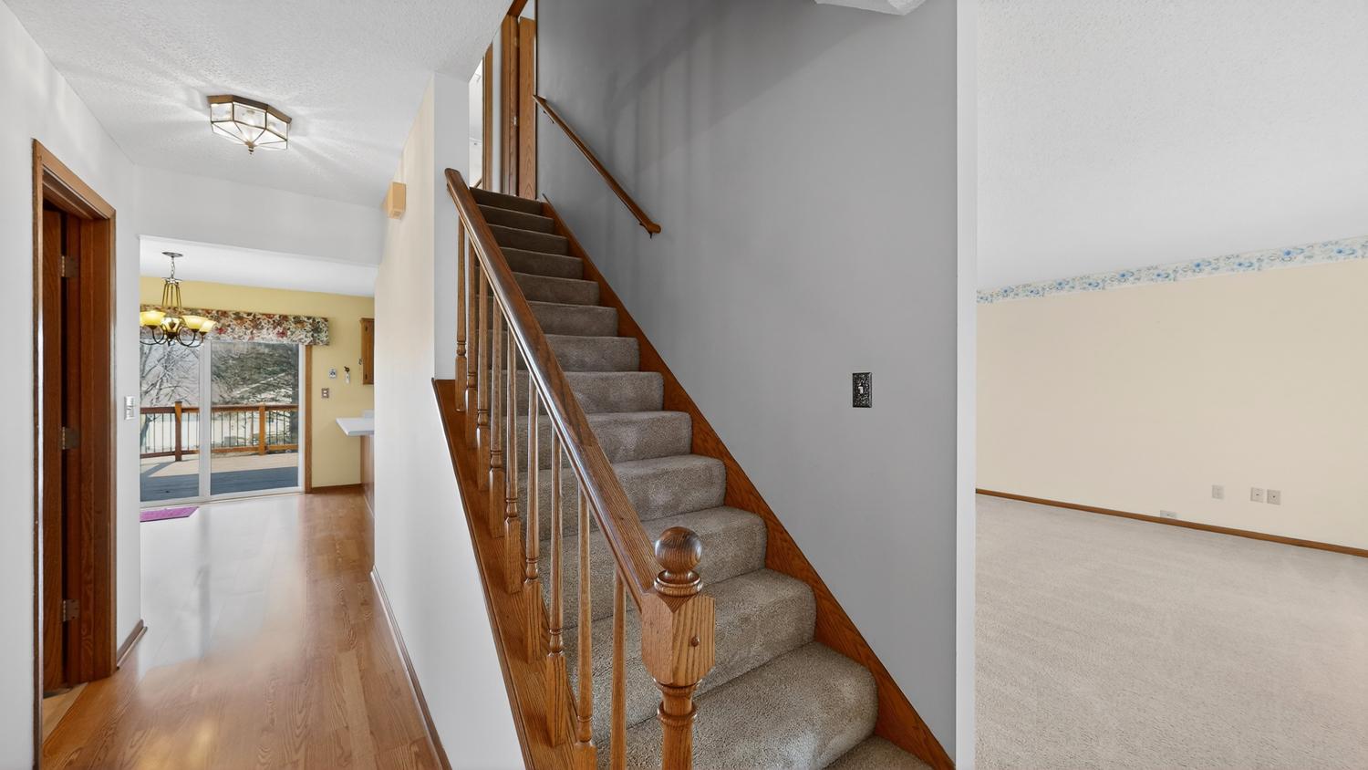 4236 Stoneham Lane Northwest Rochester, MN 55901 - Photo 6 of 61 Gallery Image 6