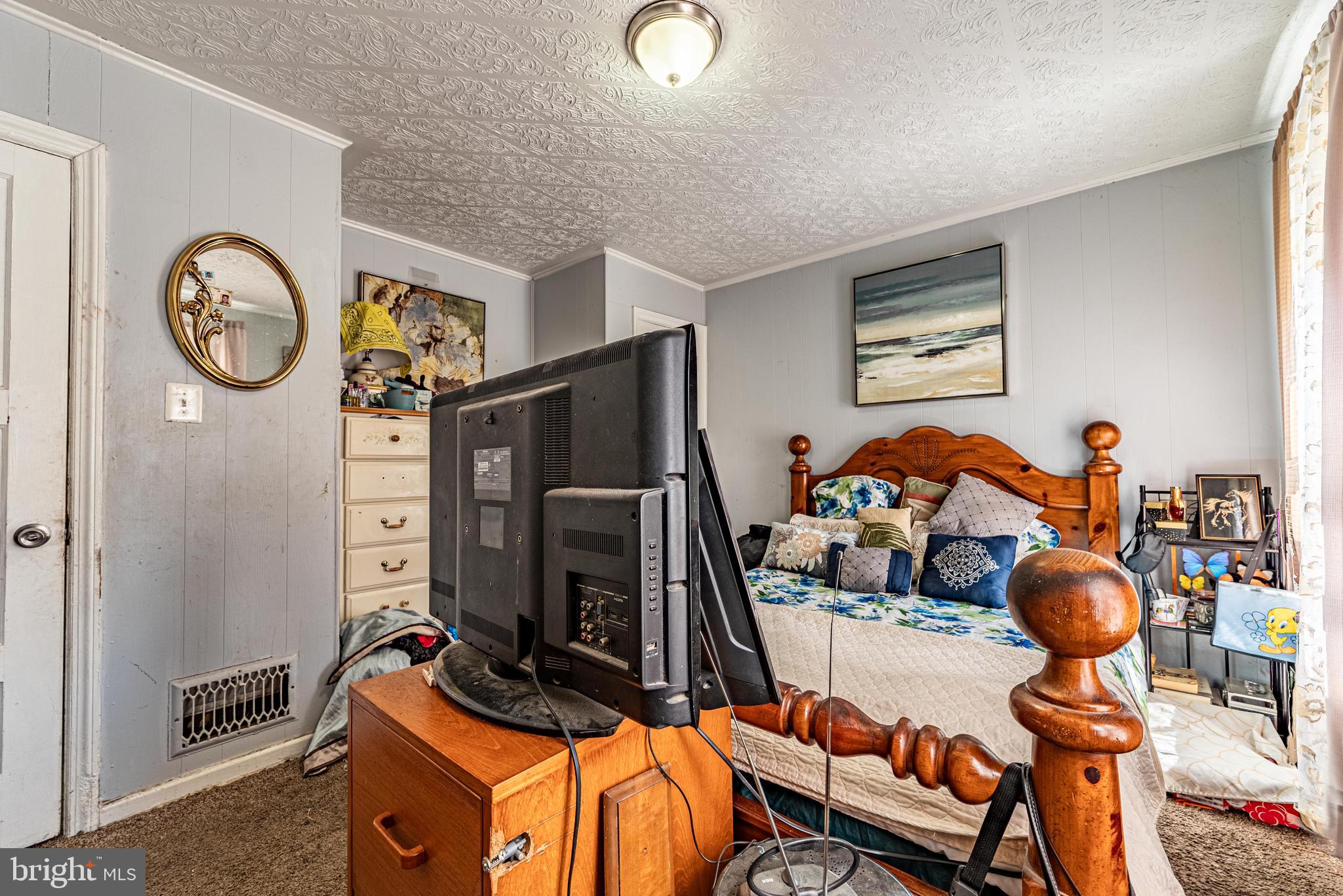 441 Roundview Road Baltimore, MD 21225 - Photo 14 of 25