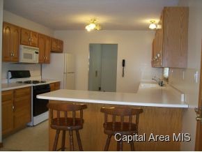 6423 Christen Street Springfield, IL 62707 - Photo 4 of 14 Gallery Image 4