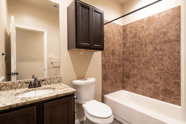 $1,675 | 424 Jack Rabbit Lane, Unit B, Buda, TX 78610
