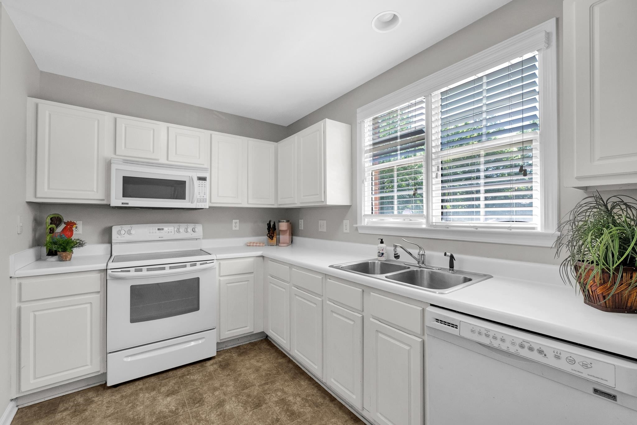 9553 Hanging Rock Road Raleigh, NC 27613 - Photo 9 of 36 Photo 9