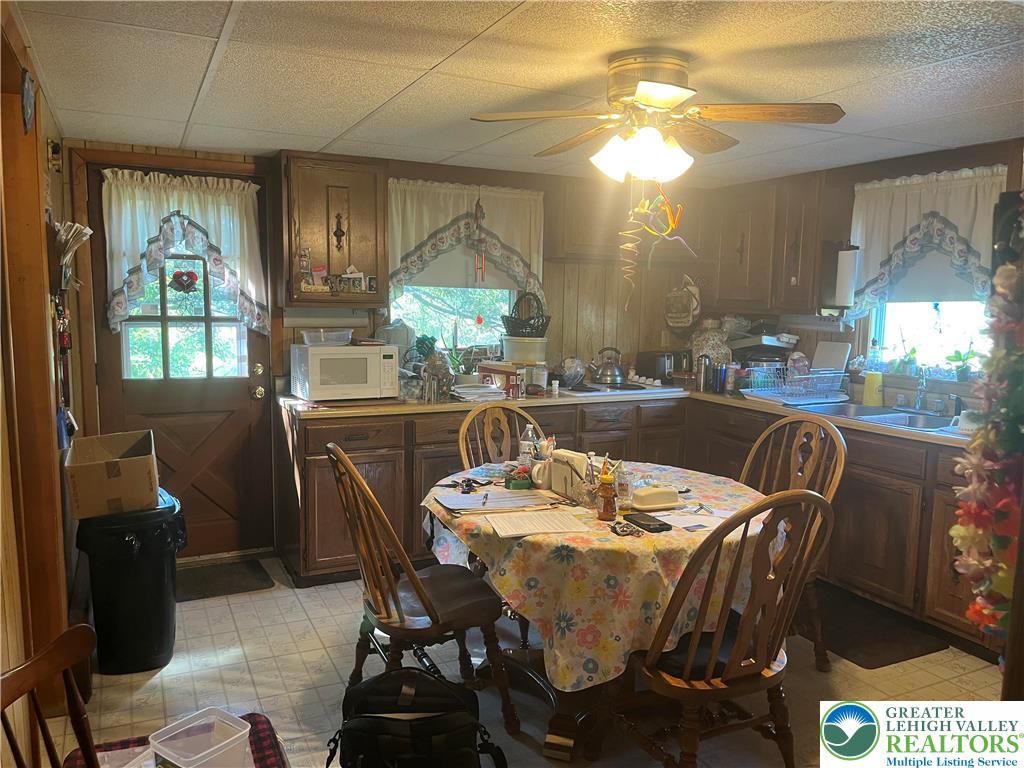 861 Muschlitz Road Nazareth, PA 18064 - Photo 8 of 35