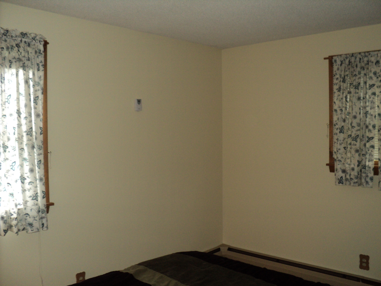 636 Pecks Road Pittsfield, MA 01201 - Photo 11 of 30 636 Pecks 010