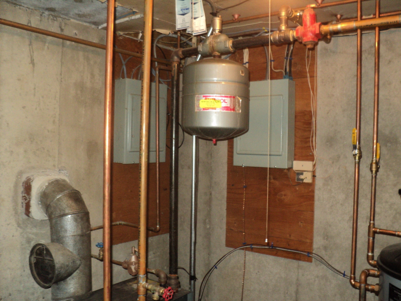 636 Pecks Road Pittsfield, MA 01201 - Photo 20 of 30 636 Pecks 020