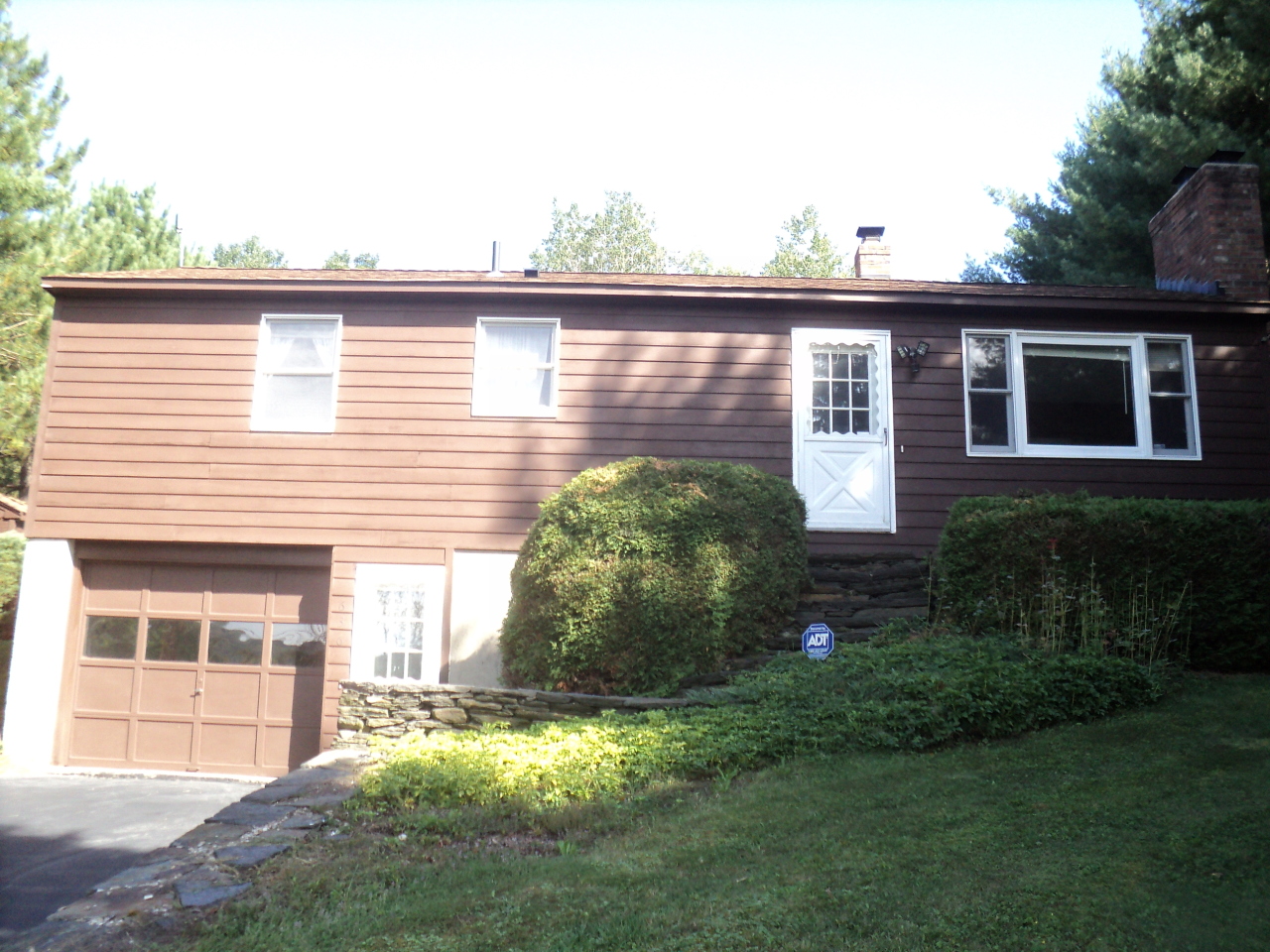 636 Pecks Road Pittsfield, MA 01201 - Photo 21 of 30 636 Pecks added 003