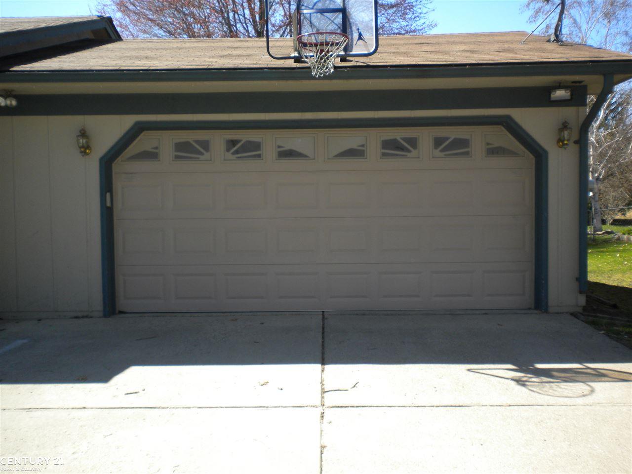 1510 Parke Street Rochester Hills, MI 48307 - Photo 4 of 35