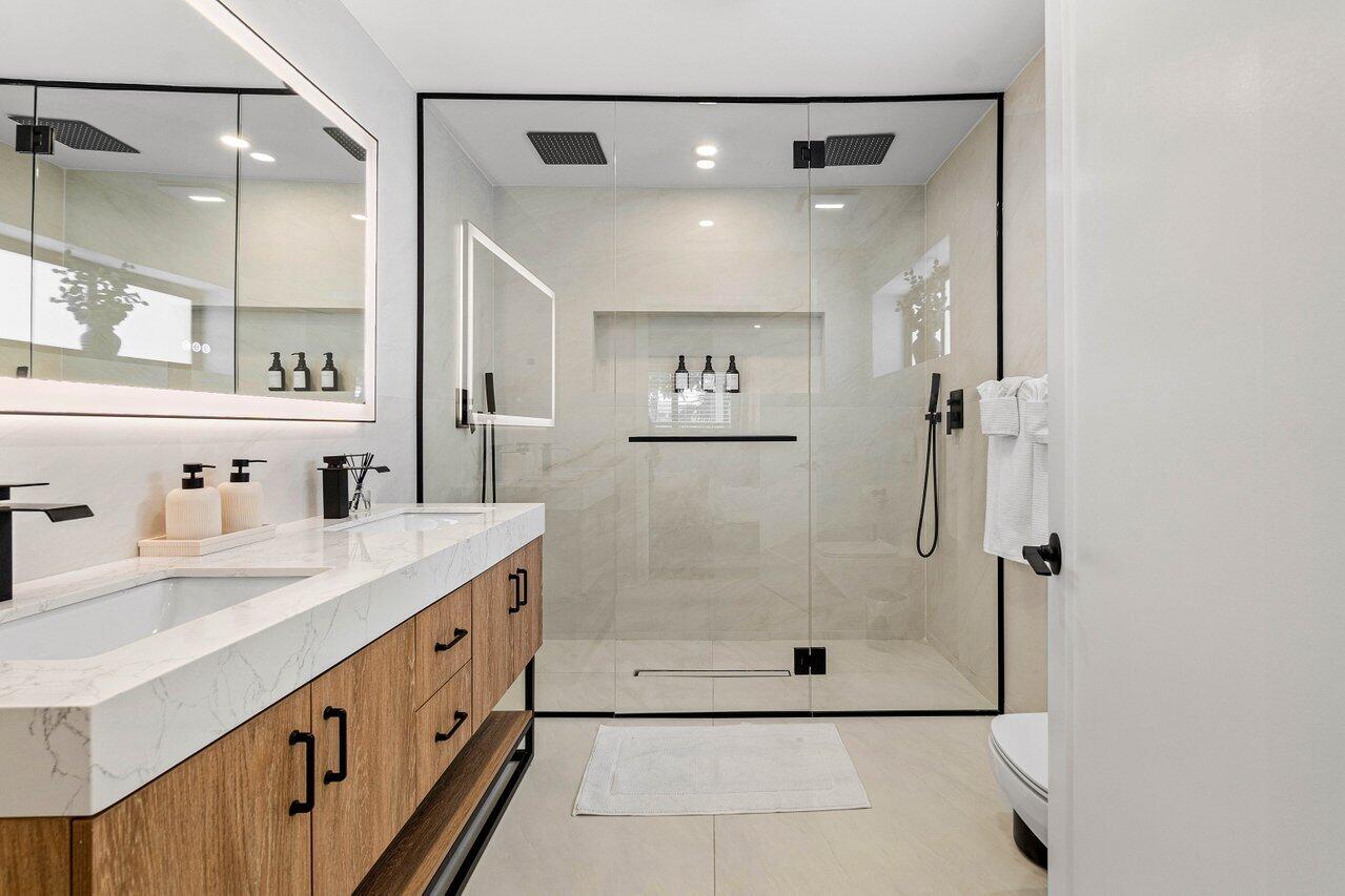 739 Northwest 7th Street Boca Raton, FL 33486 - Photo 16 of 37 015-739Northwest7thStreet-BocaRaton-FL-3