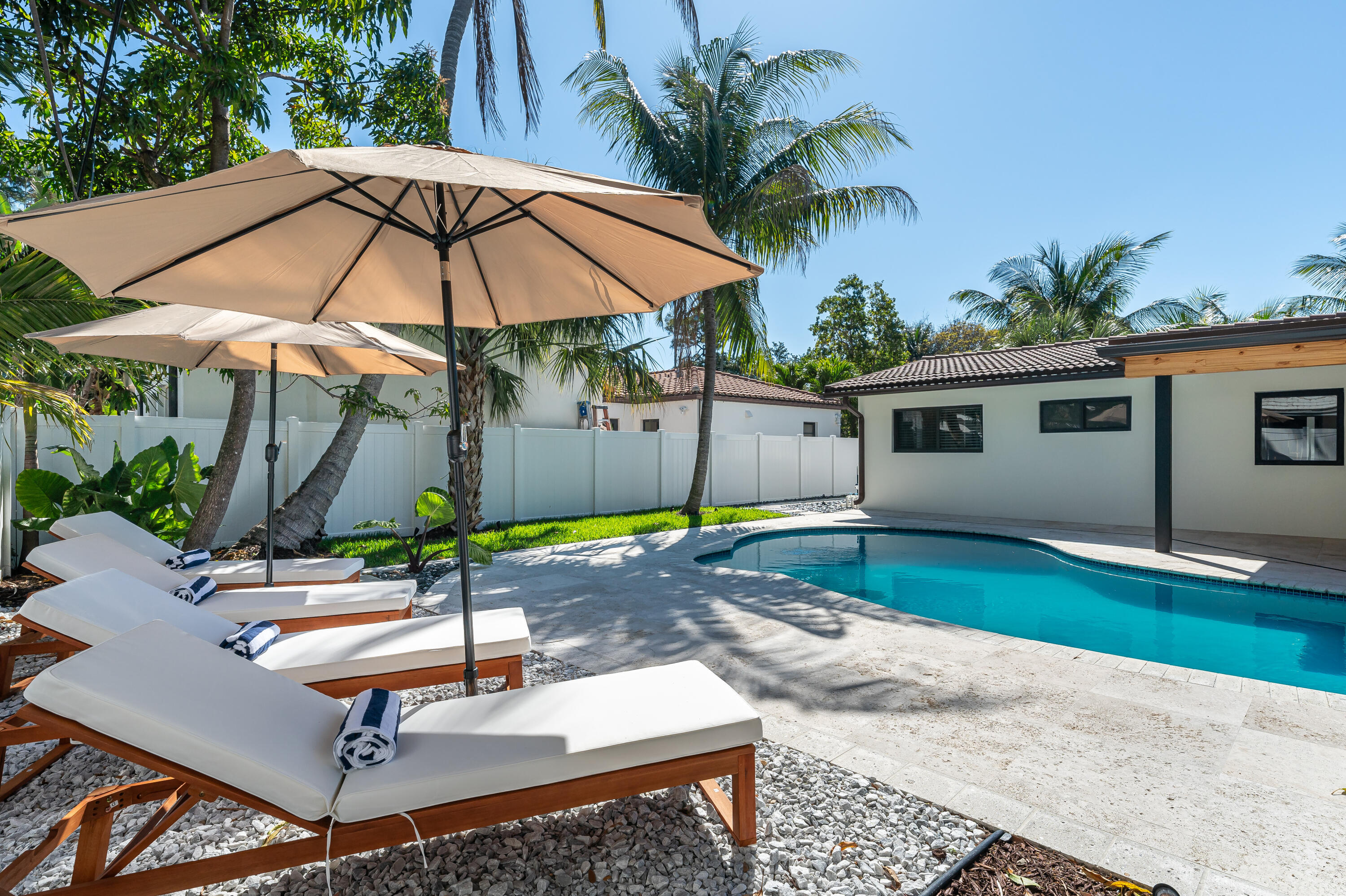 739 Northwest 7th Street Boca Raton, FL 33486 - Photo 27 of 37 IMG_4252