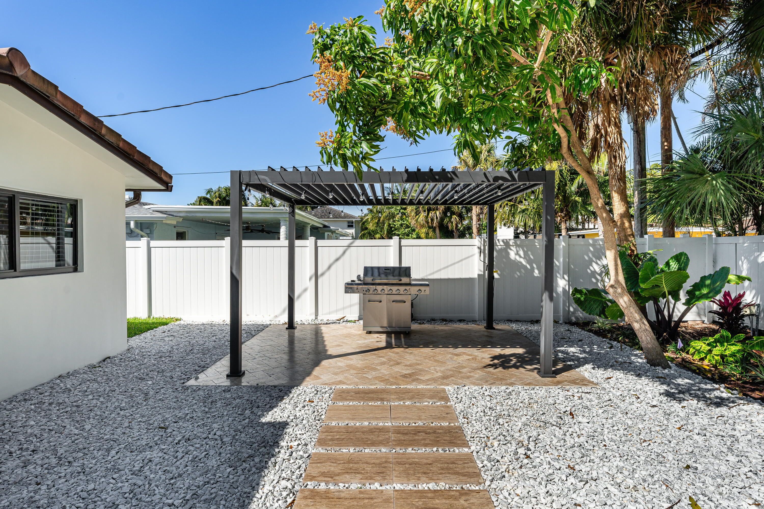 739 Northwest 7th Street Boca Raton, FL 33486 - Photo 30 of 37 IMG_4254