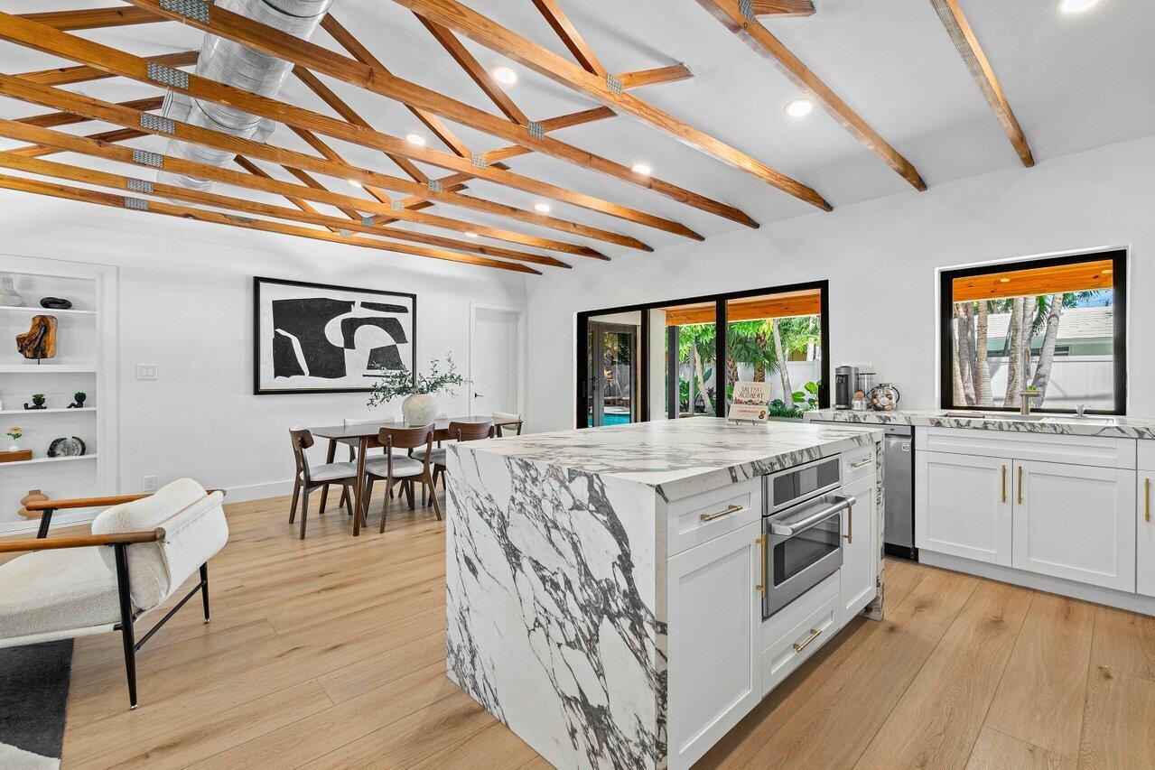 739 Northwest 7th Street Boca Raton, FL 33486 - Photo 10 of 37 010-739Northwest7thStreet-BocaRaton-FL-3