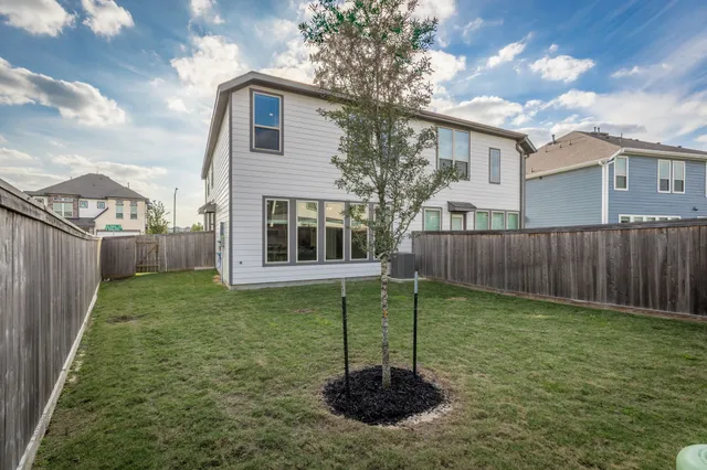 $2,300 | 12902 Rio Medina Trail, Cypress, TX 77433